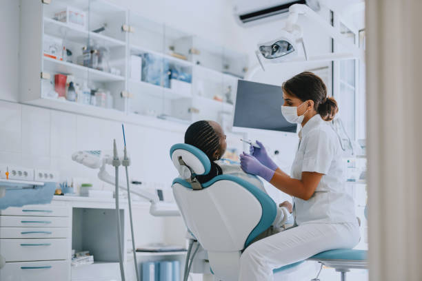 Best Wisdom Tooth Removal  in Butler, IN